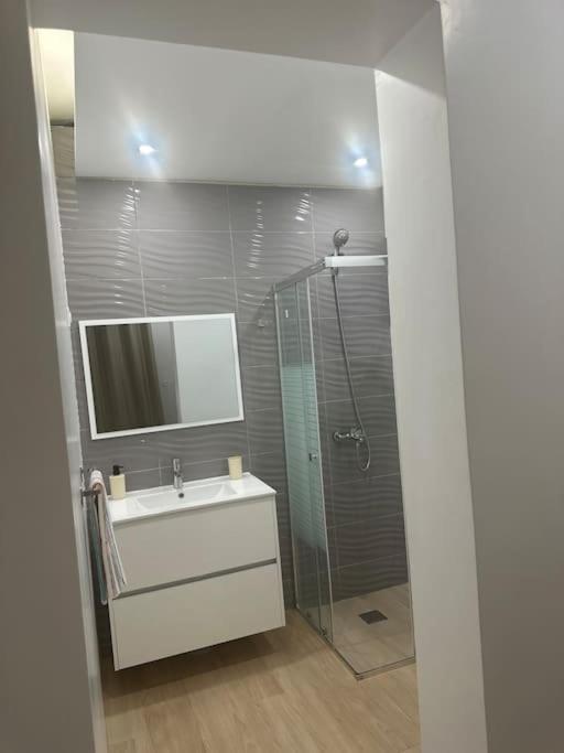 Ocean Mirror Apartment Praia Zewnętrze zdjęcie