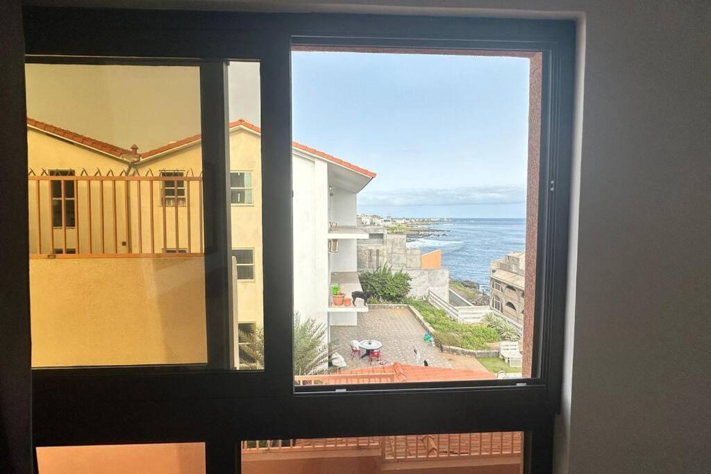 Ocean Mirror Apartment Praia Zewnętrze zdjęcie